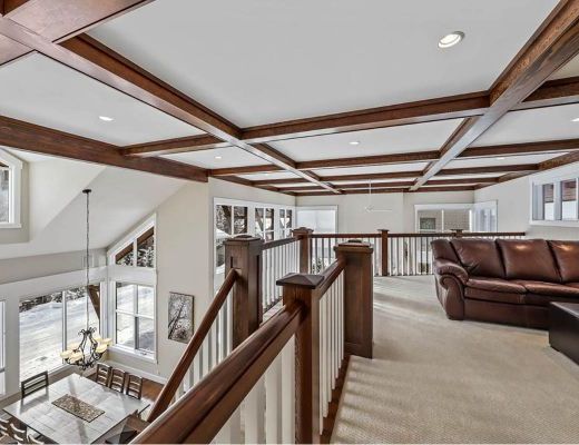 The Sasquatch Lodge - 4 Bdrm HT - Sun Peaks (TM 15)