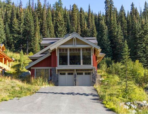 Fairways Drive Twin Oaks - 4 Bdrm HT - Sun Peaks (TM 15)