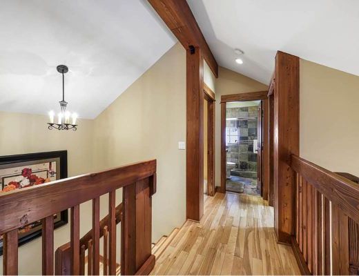 Fairways Drive Twin Oaks - 4 Bdrm HT - Sun Peaks (TM 15)