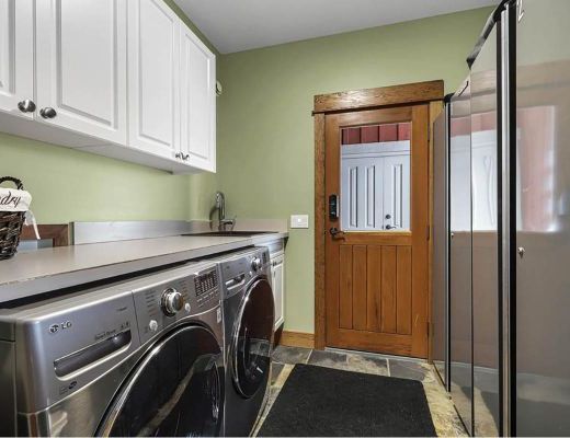 Fairways Drive Twin Oaks - 4 Bdrm HT - Sun Peaks (TM 15)