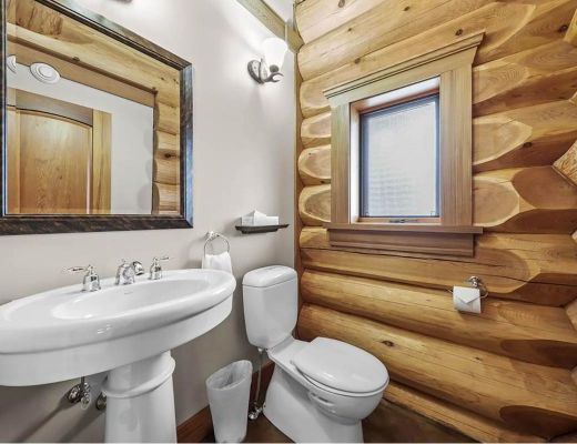 Fairways Drive Eagle View Chalet - 3 Bdrm HT - Sun Peaks (TM 15)