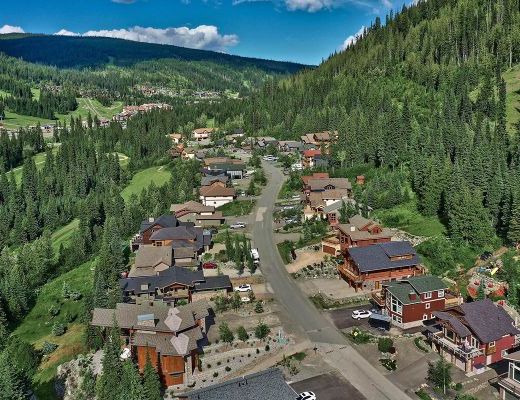 Fairways Drive White Pines - 4 Bdrm HT - Sun Peaks (TM 15)