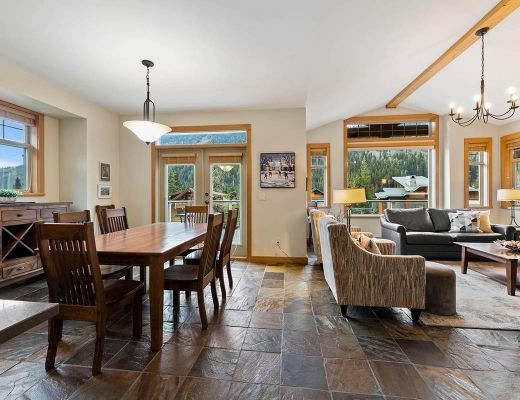 Fairways Drive White Pines - 4 Bdrm HT - Sun Peaks (TM 15)
