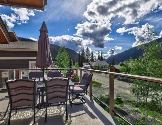 Fairways Drive White Pines - 4 Bdrm HT - Sun Peaks (TM 15)