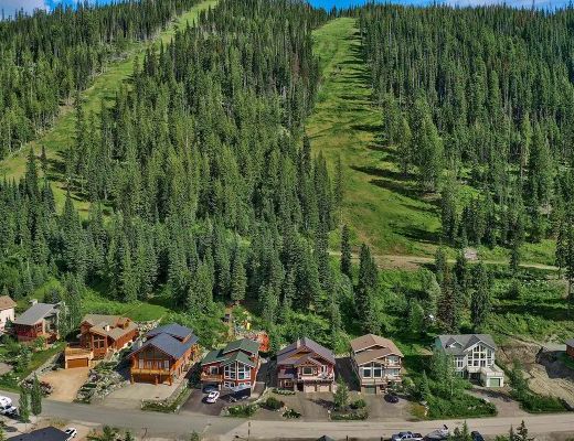Fairways Drive White Pines - 4 Bdrm HT - Sun Peaks (TM 15)