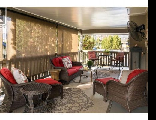 Modern Lakestroll - 3 Bedroom - Kelowna