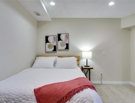 Discovery Bay Resort #243 - 3 Bdrm - Kelowna (CVH)