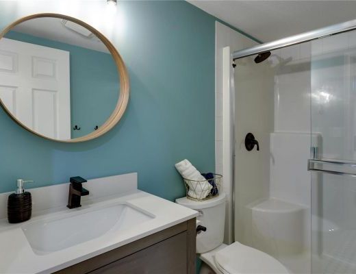 Discovery Bay Resort #243 - 3 Bdrm - Kelowna (CVH)