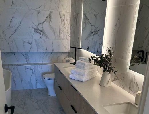 Aqua #905 - 3 Bedroom- Kelowna (CVH)