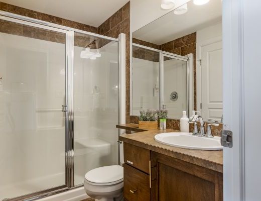Playa del Sol #518 - 2 Bdrm + Den Lakeside - Kelowna