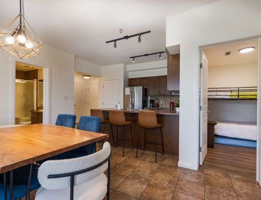Playa del Sol #518 - 2 Bdrm + Den Lakeside - Kelowna
