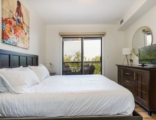Playa del Sol #518 - 2 Bdrm + Den Lakeside - Kelowna