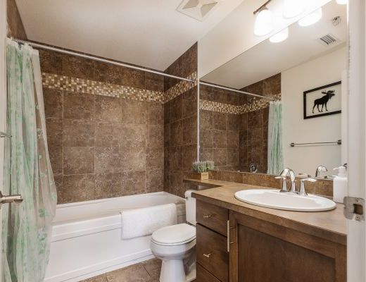 Playa del Sol #518 - 2 Bdrm + Den Lakeside - Kelowna