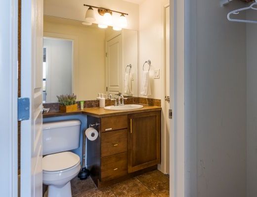 Playa del Sol #518 - 2 Bdrm + Den Lakeside - Kelowna