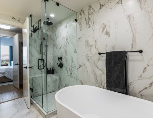 Aqua #905 - 3 Bedroom- Kelowna (CVH)