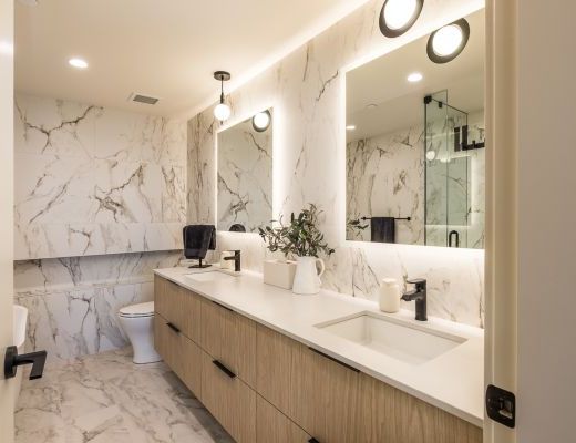Aqua #905 - 3 Bedroom- Kelowna (CVH)