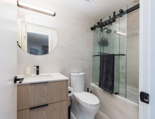 Aqua #905 - 3 Bedroom- Kelowna (CVH)