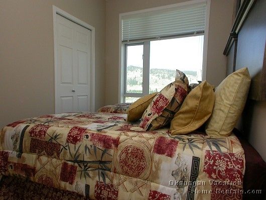 Sunset Waterfront Resort - #1004 - 2 Bdrm - Kelowna