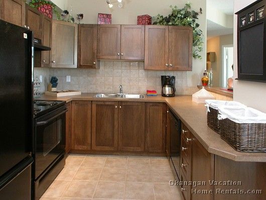 Sunset Waterfront Resort - #1004 - 2 Bdrm - Kelowna
