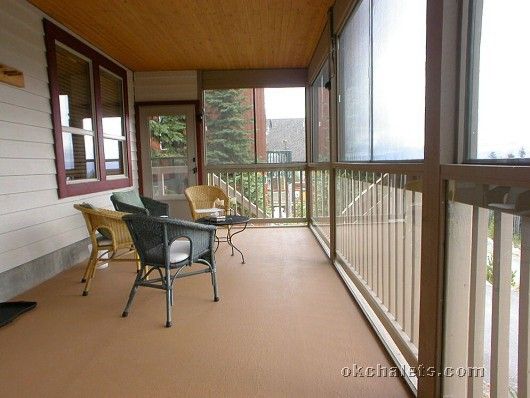 Shari's Chalet In Snowpines - 2 Bdrm + Loft HT - Big White