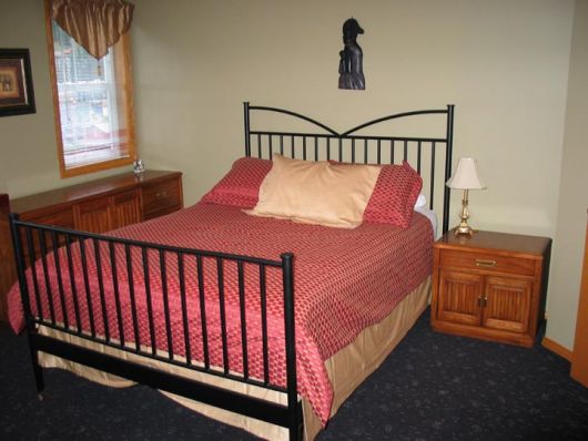 Melville Main - 3 Bdrm (P) - Silver Star