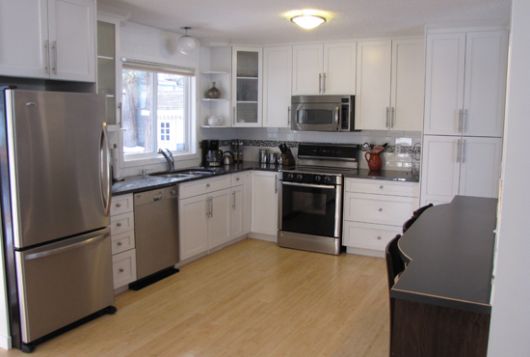 East Hill Guesthouse - 3 Bdrm - Vernon