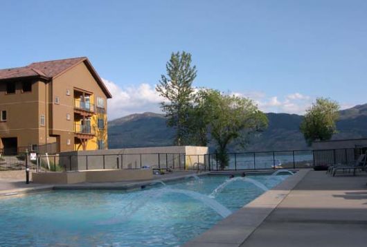 Barona Beach Lakefront Resort #6104 - 3 Bdrm - West Kelowna