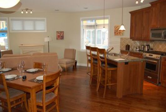 Barona Beach Lakefront Resort #6104 - 3 Bdrm - West Kelowna