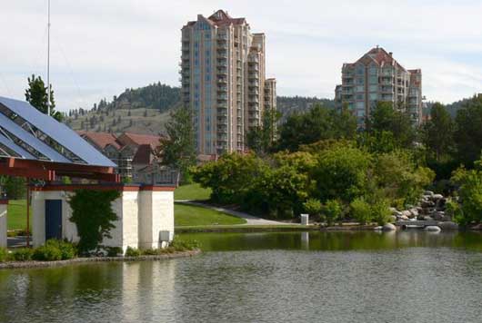 Sunset Waterfront Resort - Kelowna