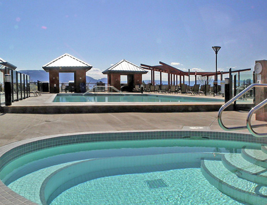Playa del Sol #522 - 1 Bdrm + Den Creekside - Kelowna