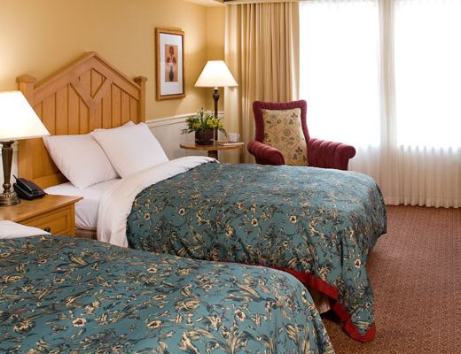 Sun Peaks Grand Hotel - Standard Room w/View - Sun Peaks