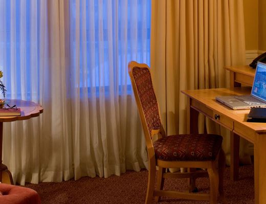 Sun Peaks Grand Hotel - Deluxe Room w/ Balcony - Sun Peaks