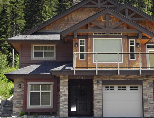 Kluane Creek Chalet - 4 Bdrm HT - Sun Peaks