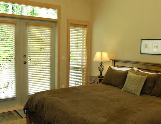 Kluane Creek Chalet - 4 Bdrm HT - Sun Peaks