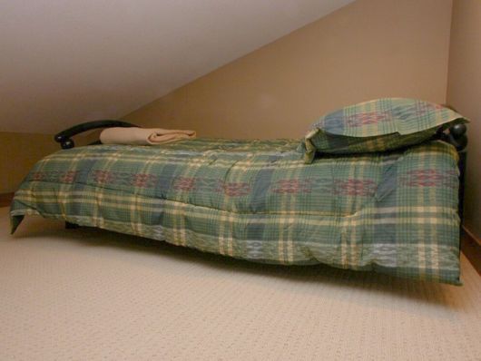Snowy Creek #4 - 2 Bdrm + Loft HT - Big White