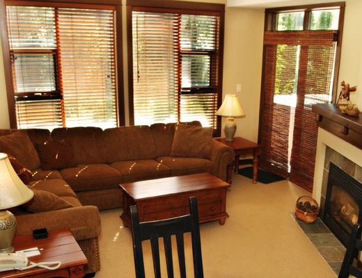 Stone's Throw  #07 - 3 Bdrm HT - Sun Peaks