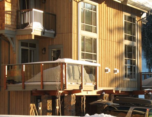 Trapper's Landing #18 - 2 Bdrm HT - Sun Peaks