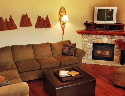 Woodhaven #5 - 2 Bdrm HT - Sun Peaks