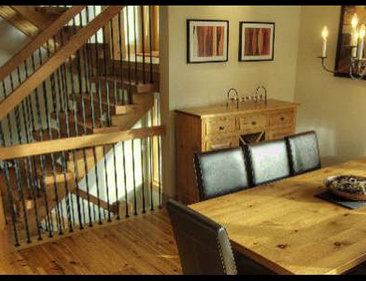 Slope's Edge Chalet - 4 Bdrm HT - Sun Peaks