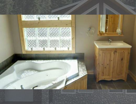 Getaway Chalet - 4 Bdrm HT - Sun Peaks