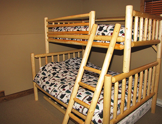 Polar Peaks - 3 Bdrm HT - Big White
