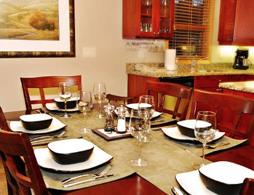 Fairway Cottage #14 - 4 Bdrm + Den HT - Sun Peaks