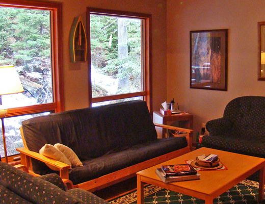 Ski Haus - 7 Bdrm HT - Fernie