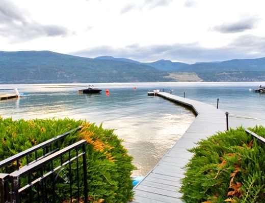 The Brick House  5 Bdrm - Kelowna