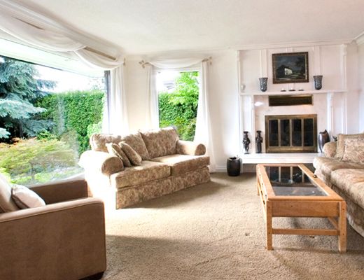 The Brick House  5 Bdrm - Kelowna