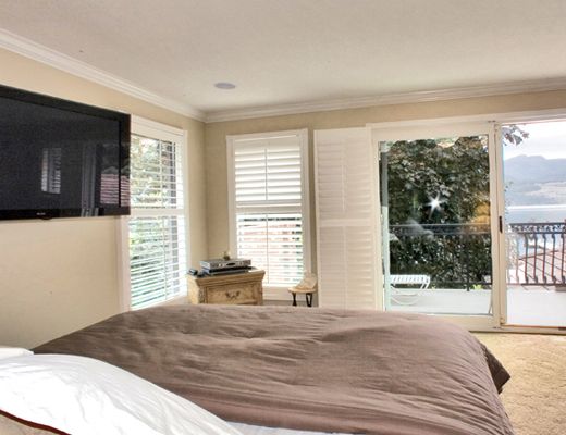 The Brick House  5 Bdrm - Kelowna