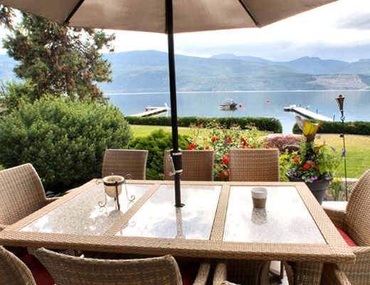 The Brick House  5 Bdrm - Kelowna