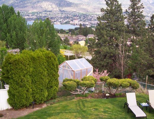 Penticton Views - 5 Bdrm HT w/Pool - Penticton