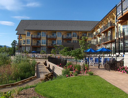 Summerland Waterfront Resort - 1 Bdrm Partial Lakeview - Summerland