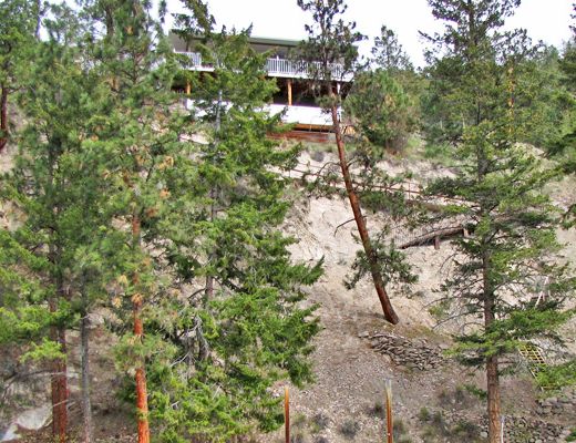 Comfort Lakehouse - 4 Bdrm - Kelowna